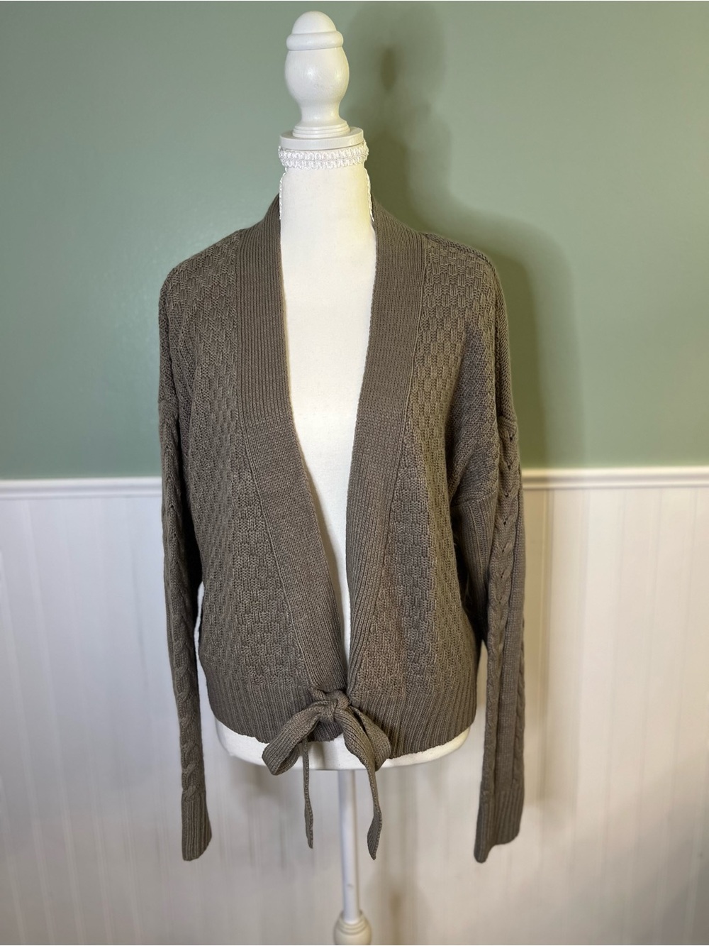 Cato Taupe Tie-Front Cable Knit Cardigan. Size L